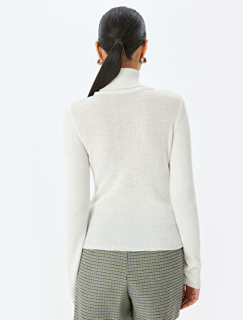 Uzun Kollu Yün Karışımlı Balıkçı Yaka Triko Kazak