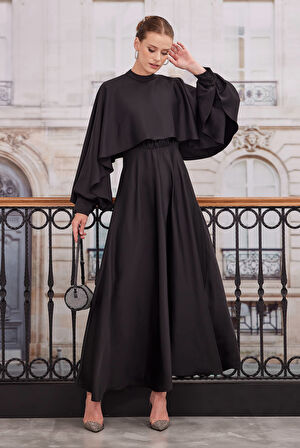 Pelerinli Elbise Siyah