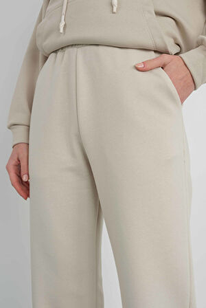 Paçası Lastikli Eşofman Altı Kemik