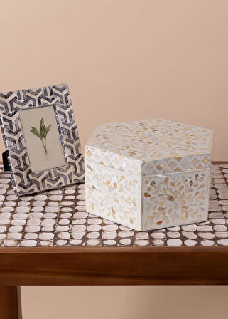 The Mia Sedef Çerçeve 25x20x2 cm TLC0099