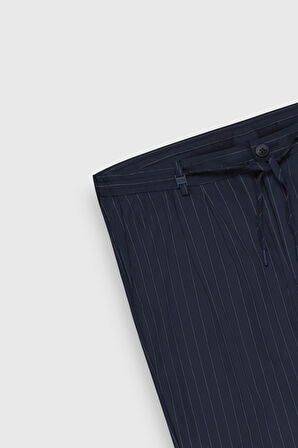 Slim Fit Dar Kesim Yünlü Çizgili Beli Bağlamalı Yan Cep Pileli Pantolon