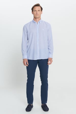 Slim Fit Dar Kesim Düğmeli Yaka %100 Pamuk Çizgili Gömlek