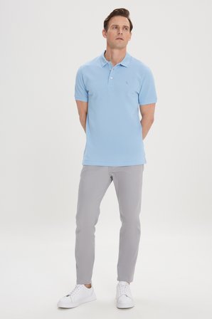 Slim Fit Dar Kesim Polo Yaka %100 Pamuk Kısa Kollu Tişört