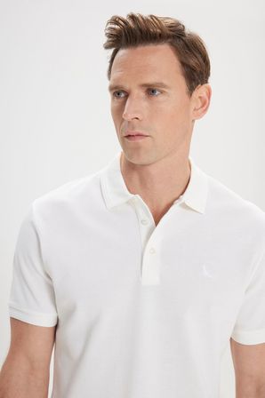 Slim Fit Dar Kesim Polo Yaka %100 Pamuk Kısa Kollu Tişört