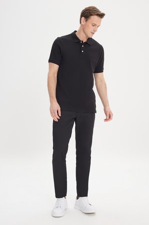 Slim Fit Dar Kesim Polo Yaka %100 Pamuk Kısa Kollu Tişört