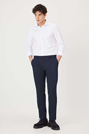 Regular Fit Geniş Kesim Yan Cep Klasik Pantolon