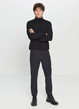 Altınyıldız Classics Normal Bel Dar Paça Slim Fit Siyah Erkek Pantolon 4A0124200200_SYH