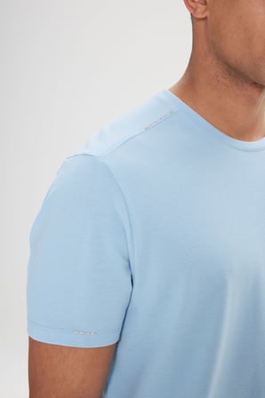 Slim Fit Dar Kesim Pamuklu Bisiklet Yaka Tişört