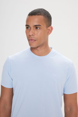 Slim Fit Dar Kesim Bisiklet Yaka Pamuklu Tişört