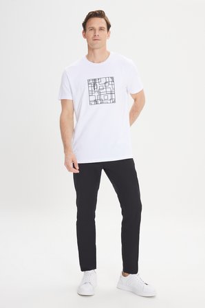 Slim Fit Dar Kesim Pamuklu Esnek Baskılı Bisiklet Yaka Tişört