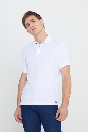 Slim Fit Dar Kesim Polo Yaka Jakarlı Tişört