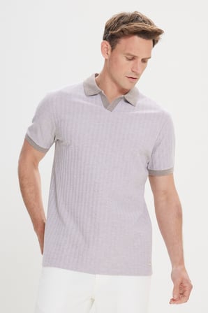 Pamuklu Slim Fit Dar Kesim Polo Yaka Jakarlı Tişört