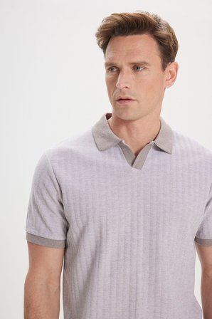 Pamuklu Slim Fit Dar Kesim Polo Yaka Jakarlı Tişört