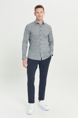 Pamuklu Slim Fit Dar Kesim Klasik Yaka Baskılı Gömlek