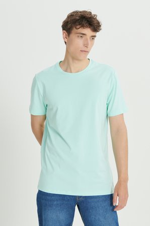 360 Derece Her Yöne Esneyen Slim Fit Bisiklet Yaka Tişört
