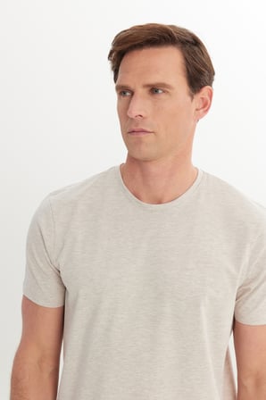 360 Derece Her Yöne Esneyen Slim Fit Bisiklet Yaka Tişört