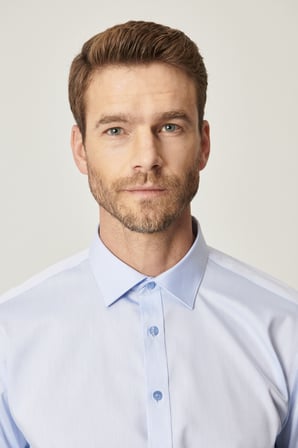 Ütü Gerektirmeyen Non-Iron Comfort Fit Geniş Kesim %100 Pamuk Klasik Yaka Gömlek