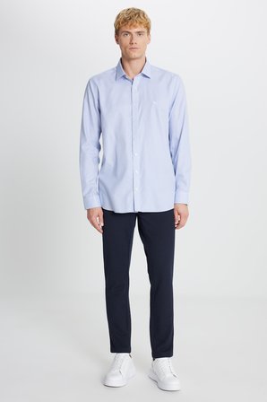 Non-Iron Ütü Gerektirmeyen %100 Pamuk Slim Fit Dar Kesim Klasik Yaka Armürlü Gömlek