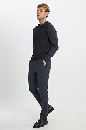 Pamuklu Standart Fit Normal Kesim Polo Yaka Jakarlı Triko Kazak