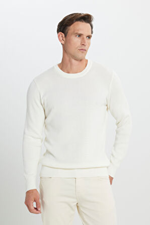 Pamuklu Standart Fit Normal Kesim Bisiklet Yaka Petek Dokulu Triko Kazak