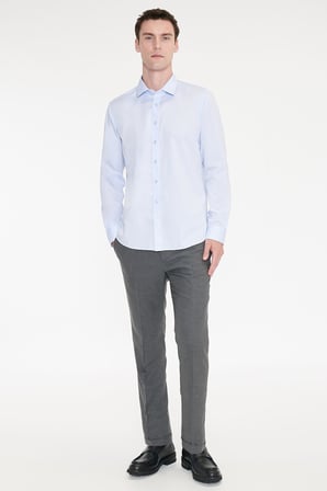 Non-Iron Ütü Gerektirmeyen %100 Pamuk Slim Fit Dar Kesim Klasik Yaka Gömlek