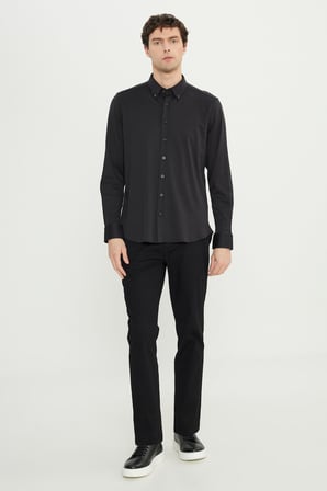 %100 Pamuk Slim Fit Dar Kesim Düğmeli Yaka Örme Gömlek
