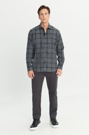 Pamuklu Flanel Comfort Fit Rahat Kesim Klasik Yaka Ekose Desenli Gömlek