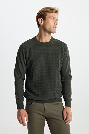 Pamuklu Standart Fit Normal Kesim Bisiklet Yaka Jakarlı Triko Kazak