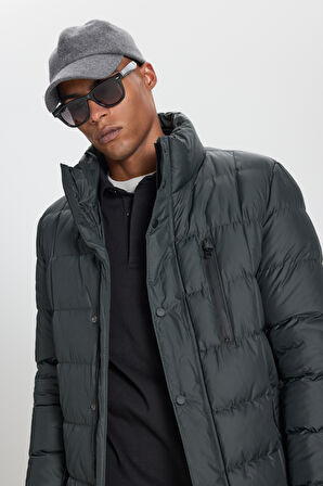 Standart Fit Normal Kesim Dik Yaka Yan Cepli Mont