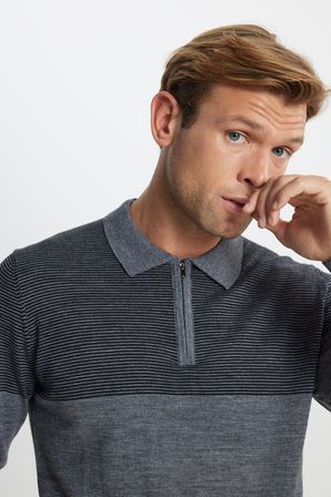 Yün Standart Fit Normal Kesim Polo Yaka Çizgili Triko Kazak