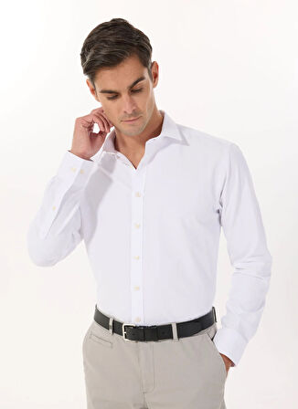 Altınyıldız Classics Regular Fit Klasik Yaka Beyaz Erkek Gömlek ACE020252170_BYZ