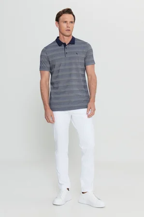 Pamuklu Slim Fit Dar Kesim Polo Yaka Jakarlı Tişört