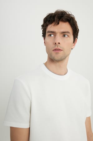 Pamuklu Slim Fit Dar Kesim Polo Yaka Jakarlı Esnek Tişört