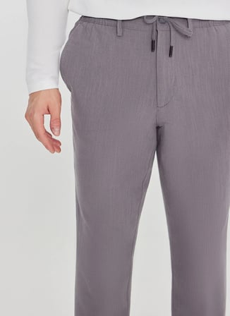 Altınyıldız Classics Bağlamalı Bel Normal Paça Slim Fit Füme Erkek Pantolon ACE001252269_FUM