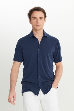 Comfort Fit Rahat Kesim Gömlek Yaka Kısa Kollu Gömlek