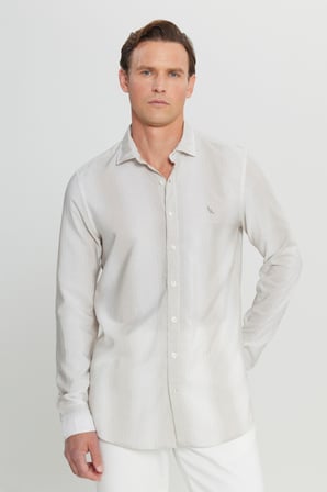 Yumuşak Dokulu Keten Karışımlı Slim Fit Dar Kesim Klasik Yaka Çizgili Gömlek