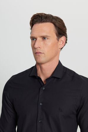 Slim Fit Dar Kesim Küçük İtalyan Yaka Armürlü Gömlek