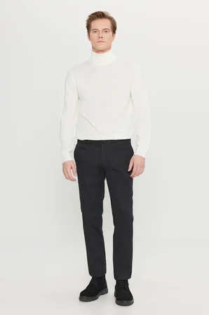 Pamuklu Slim Fit Dar Kesim Yan Cepli Armürlü Esnek Casual Pantolon
