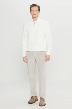 Pamuklu Kadife Slim Fit Dar Kesim Yan Cepli Desenli Pantolon