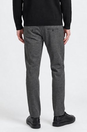 Slim Fit Dar Kesim Beli Bağlamalı Yan Cepli Diagonal Desenli Esnek Casual Pantolon