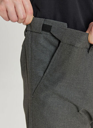 Altınyıldız Classics Standart Bel Normal Paça Slim Fit Siyah Erkek Pantolon ACE001261456_SYH