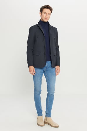 Standart Fit Normal Kesim Mono Yaka Kapak Cepli Casual Mont