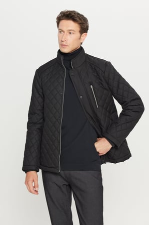Standart Fit Normal Kesim Dik Yaka Yan Cepli Desenli Overcoat