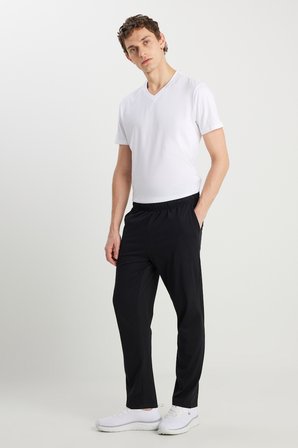 Pamuklu Rahat V Yaka Beli Lastikli Cepli Pijama Takımı