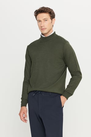 Yünlü Standart Fit Normal Kesim Yarım Balıkçı Yaka Basic Triko Kazak