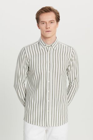 %100 Pamuk Flanel Slim Fit Dar Kesim Düğmeli Yaka Çizgili Gömlek