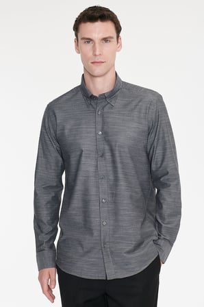 %100 Pamuk Slim Fit Dar Kesim Gizli Düğme Yaka Balıksırtı Desenli Gömlek