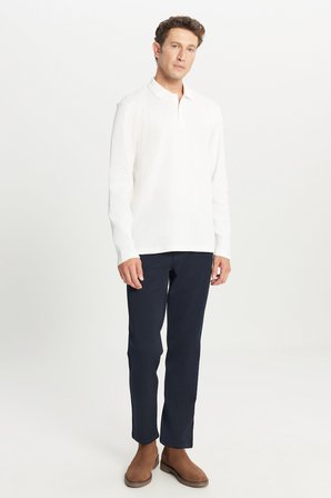 Pamuklu Standart Fit Normal Kesim Polo Yaka Armürlü Esnek Tişört