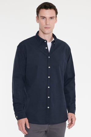 Pamuklu Comfort  Fit Rahat Kesim Gizli Düğme Yaka Gömlek
