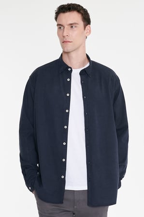 Pamuklu Comfort  Fit Rahat Kesim Gizli Düğme Yaka Gömlek